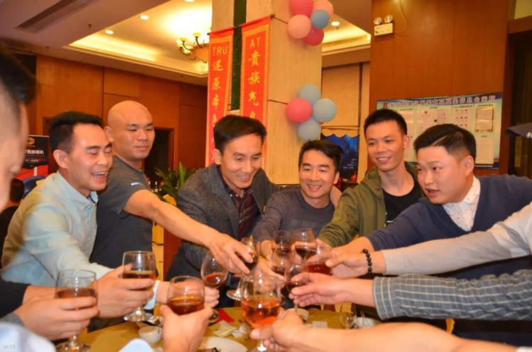 只争朝夕，不负韶华－2020车乐汇迎春晚会圆满！